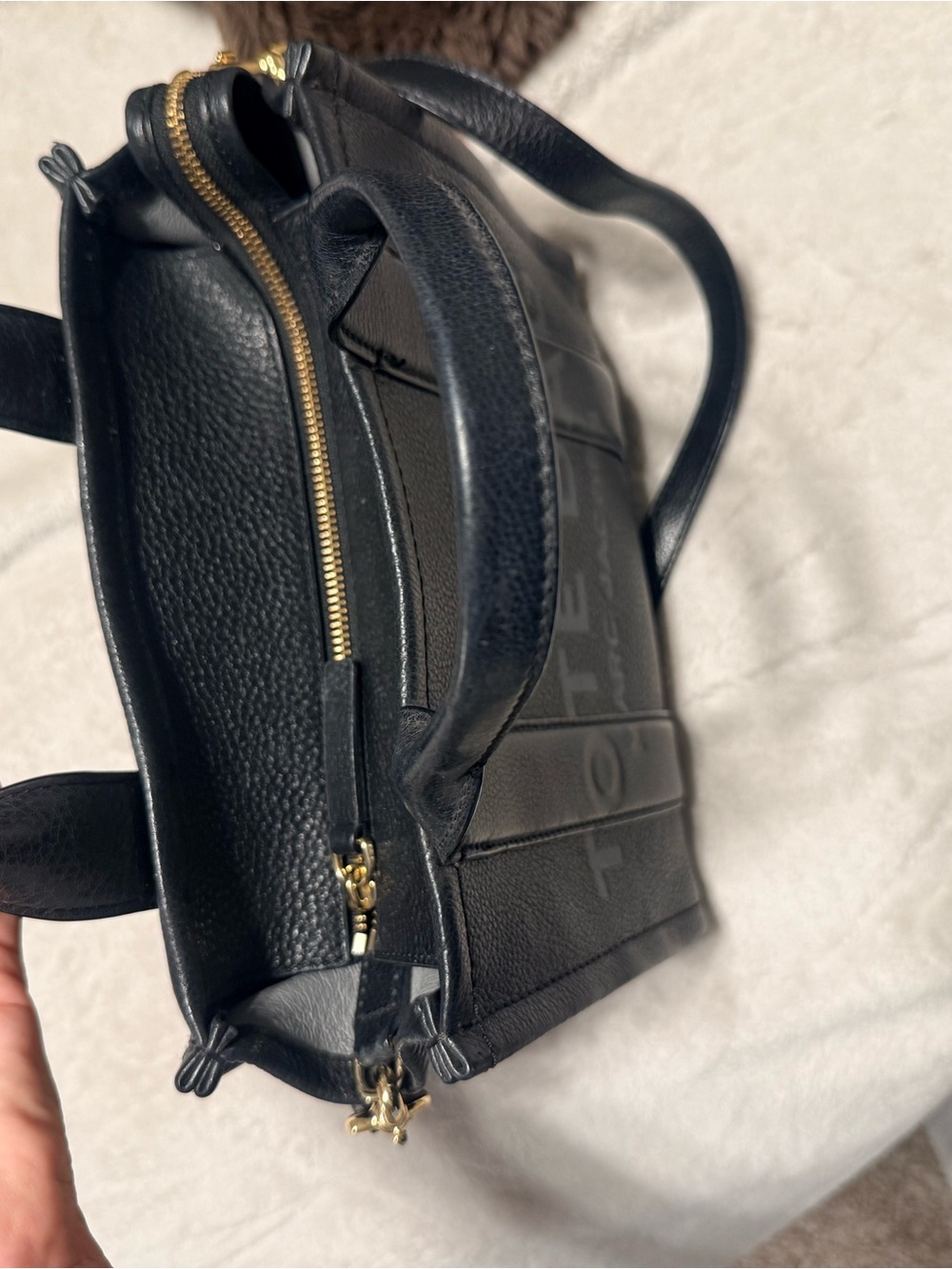 Marc Jacobs Black Pebbled Leather 'The Tote Bag' Small with Crossbody Strap - Picture 4 of 5